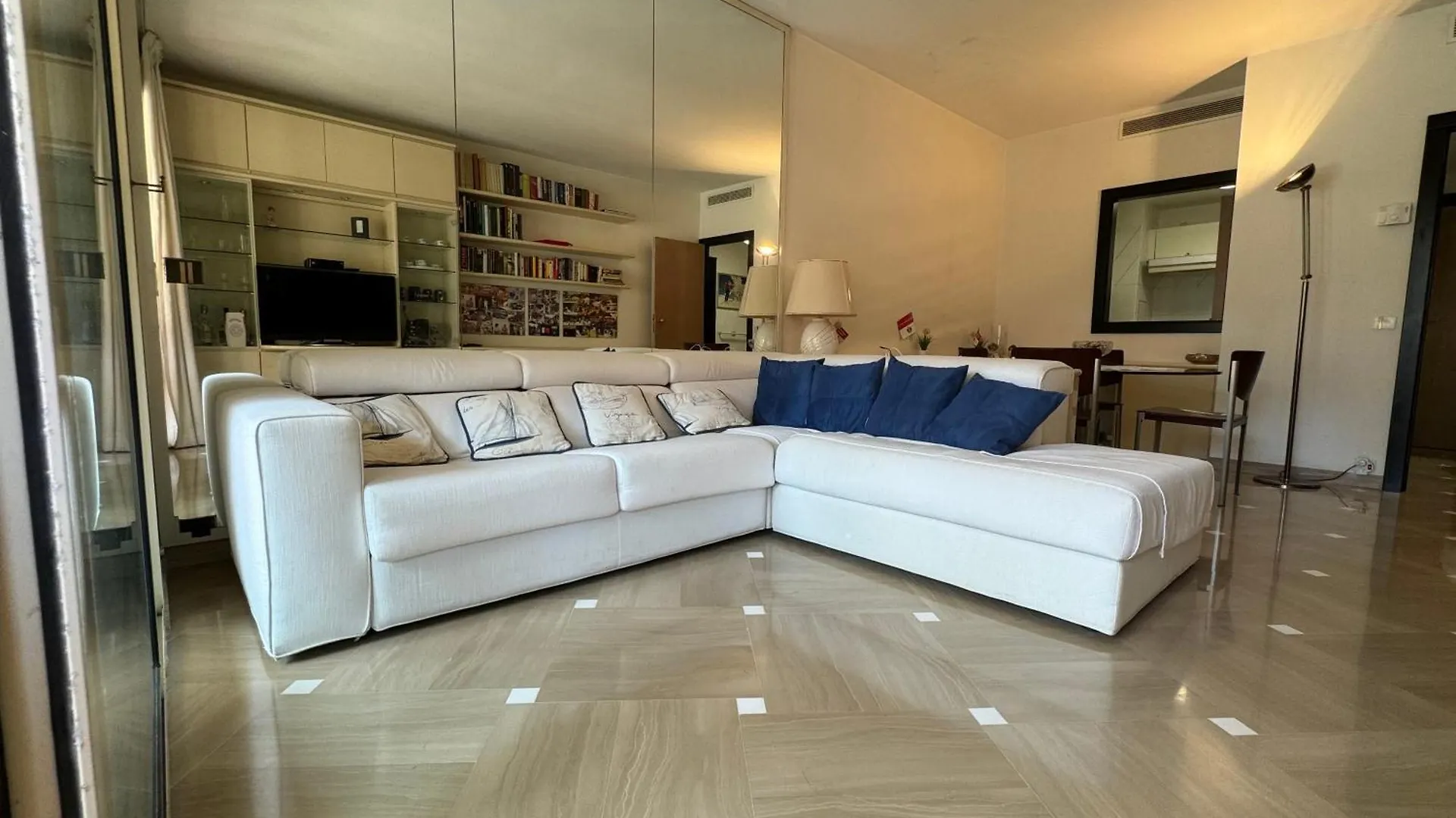 Monaco, Elegant & Quiet Renovated Apartment, In Fontvieille District, With Terrace & Pool, 15Min Walk To Port Hercule 公寓 蒙特卡罗