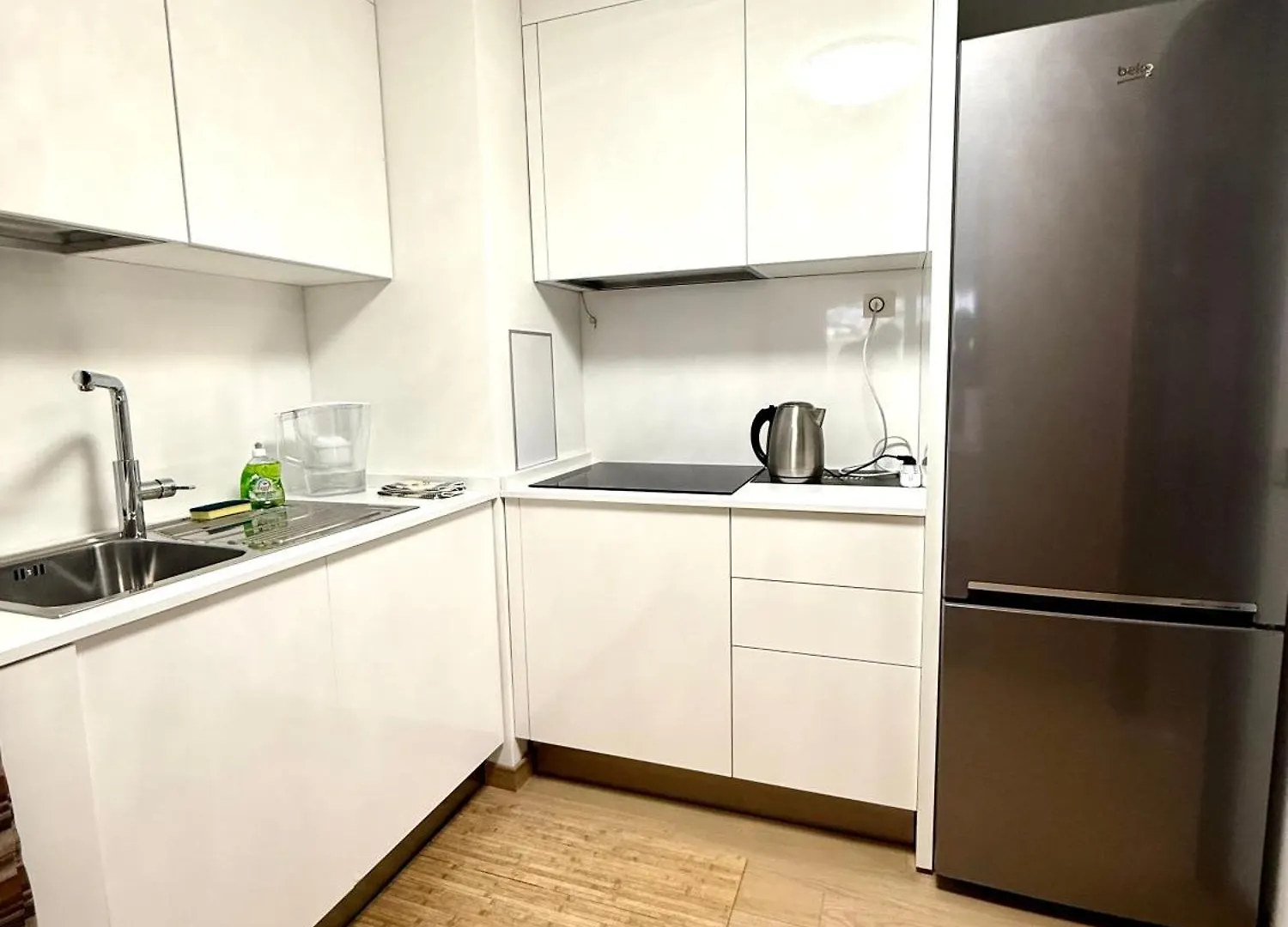 Monaco, Elegant & Quiet Renovated Apartment, In Fontvieille District, With Terrace & Pool, 15Min Walk To Port Hercule